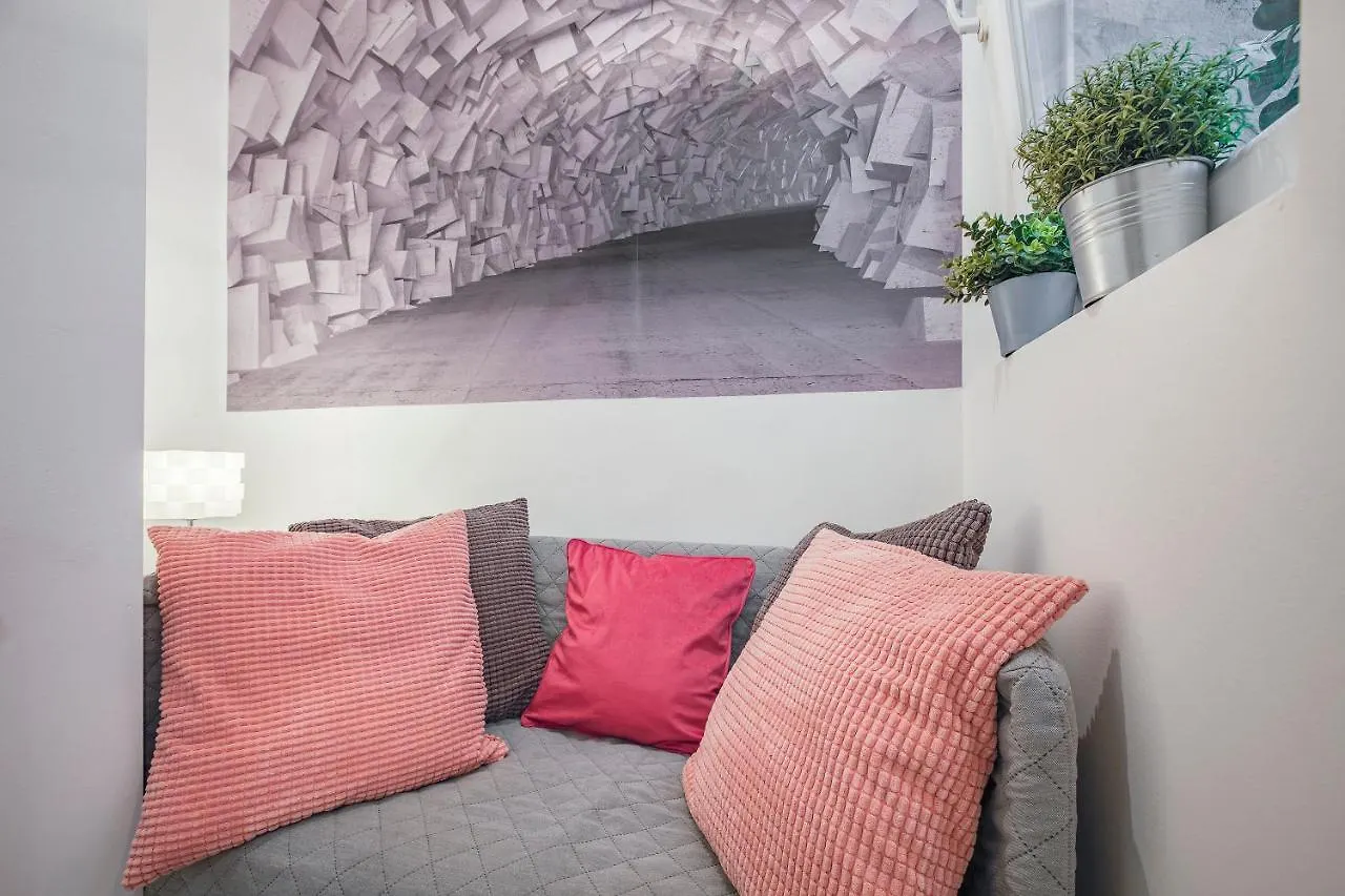 D'Crown Residences Budapest Apartment