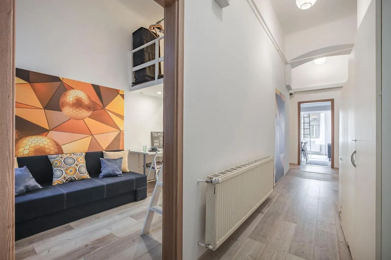 Apartment D'Crown Residences Budapest