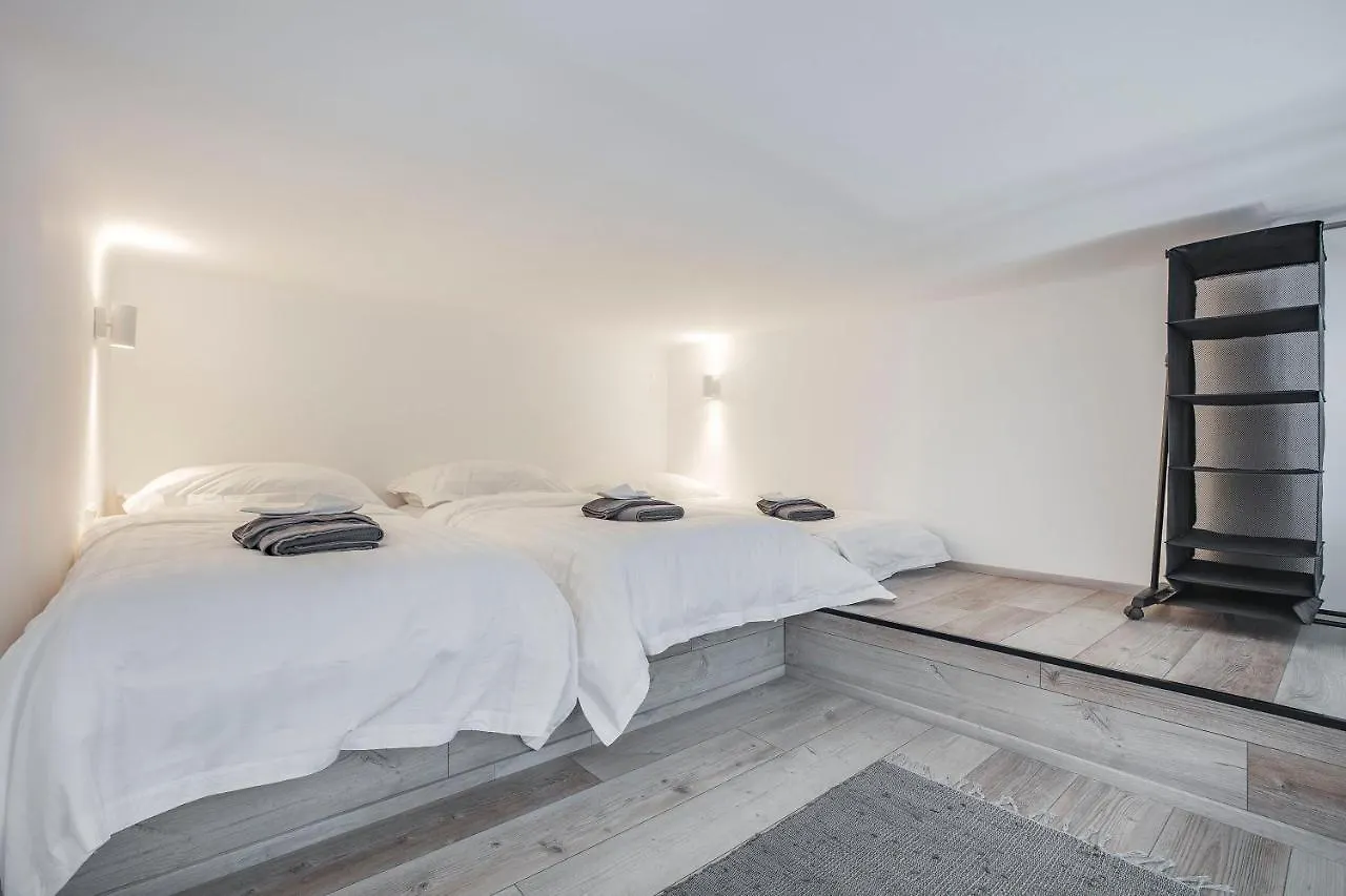 D'Crown Residences Budapest 0*,