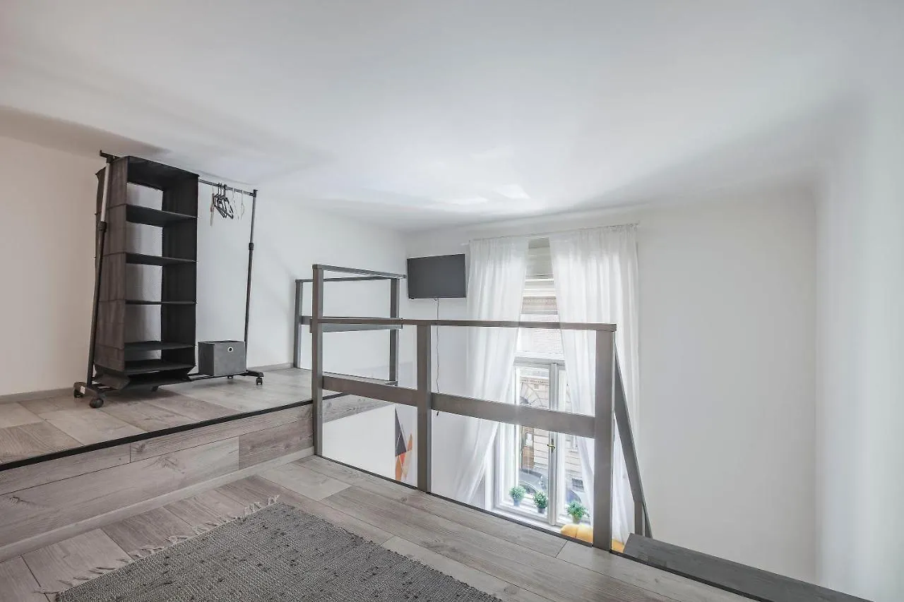 Apartment D'Crown Residences Budapest Hungary