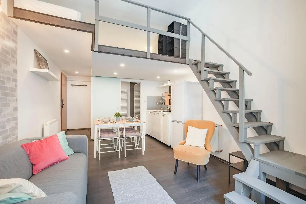 D'Crown Residences Budapest 0*,