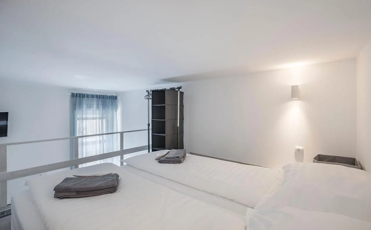 D'Crown Residences ブダペスト アパート