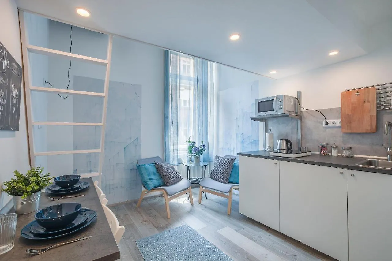 アパート D'Crown Residences ブダペスト ハンガリー